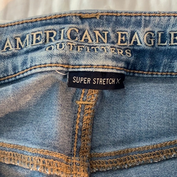 American Eagle distressed Hi-rise Jegging - Picture 5 of 10